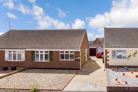 18 Hampton Gardens, Herne Bay, CT6 8BY
