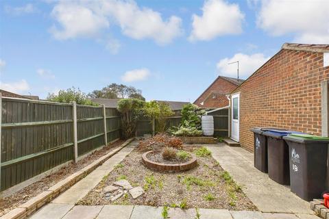 18 Hampton Gardens, Herne Bay, CT6 8BY