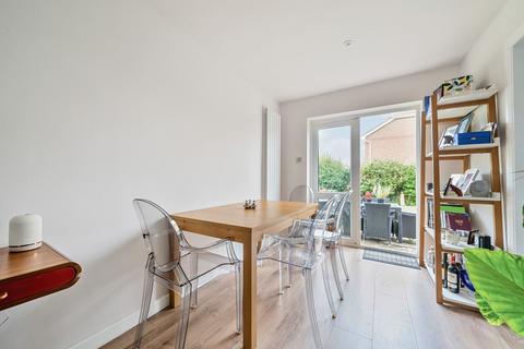 11 Acorn Close, Selsey, Chichester, PO20 9HL
