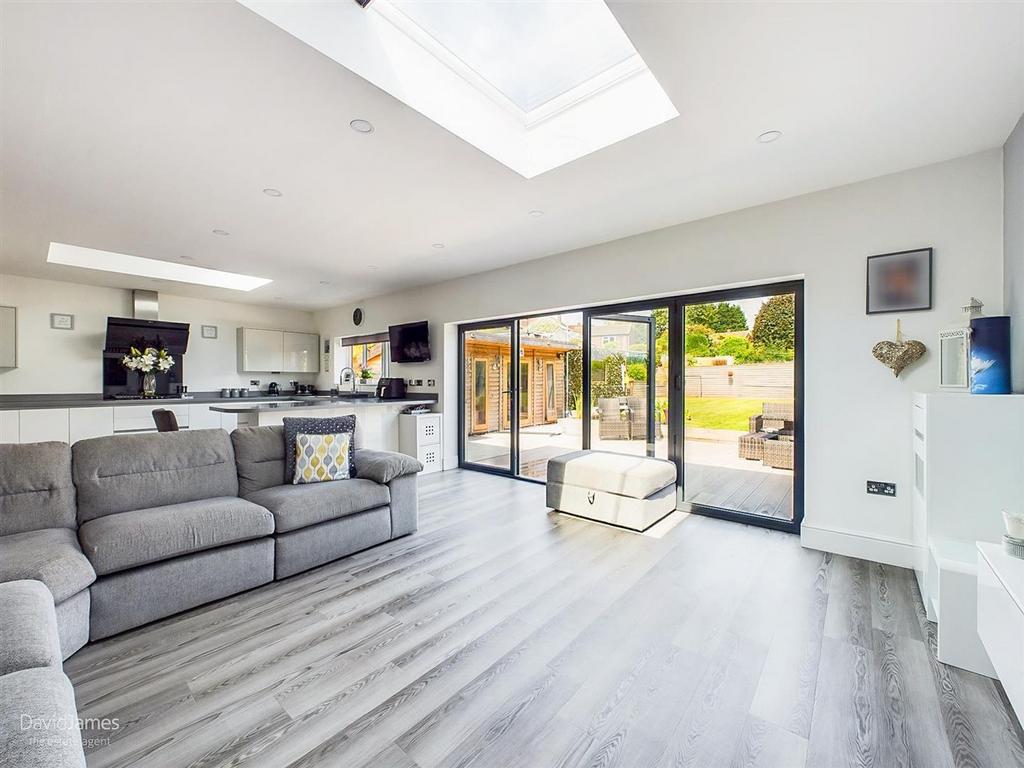 Kitchen Living area