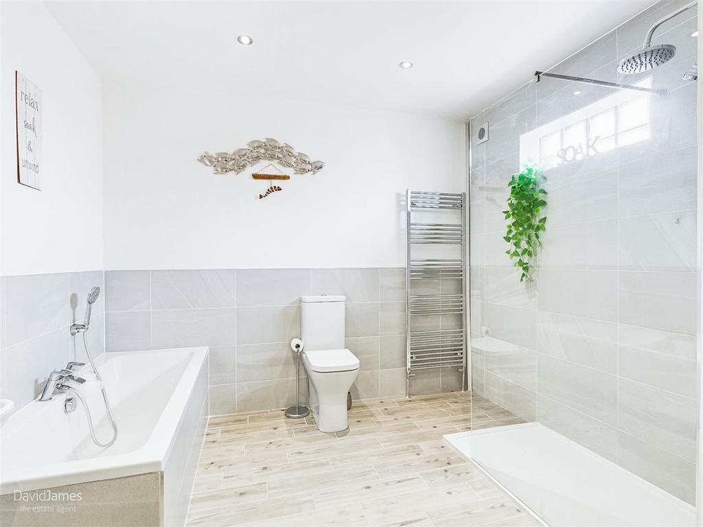 Downstairs Bathroom