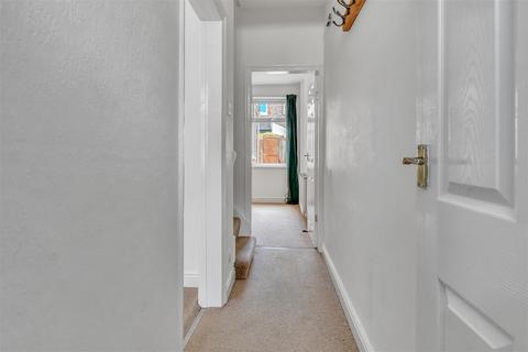 2 bedroom terraced house for sale, Sutherland Street, South Bank