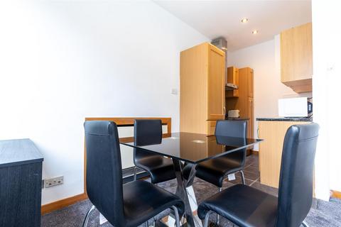 1 bedroom apartment to rent, Argyll Court, Lexham Gardens, Kensington