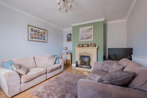 3 bedroom end of terrace house for sale, Gooder Lane, Brighouse