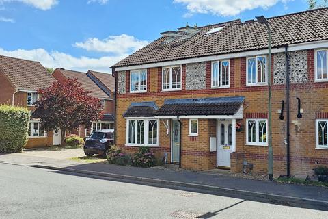 2 bedroom terraced house for sale, Buttercup Place, Thatcham RG18