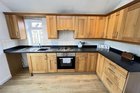 3 Castle Drive, Heswall, Wirral, CH60 4RJ
