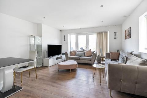 3 bedroom end of terrace house for sale, Bridle Road, Shirley, Croydon