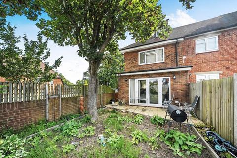 3 bedroom end of terrace house for sale, Bridle Road, Shirley, Croydon