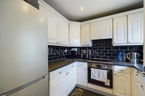 2 bedroom apartment for sale, Kenwyn Road, Kent DA1