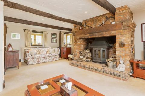 The Barn Bush Road, Cuxton, Rochester, ME2 1HF