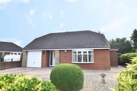 3 bedroom detached bungalow for sale, Lindisfarne Avenue, New Waltham DN36