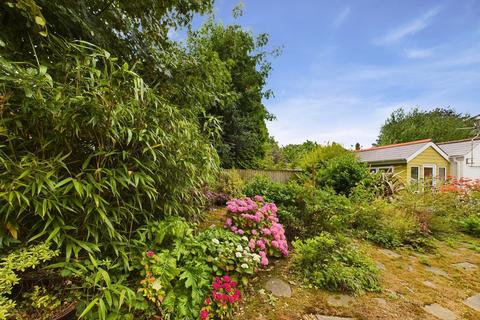 3 bedroom detached bungalow for sale, Wenallt Road, Rhiwbina, Cardiff. CF14