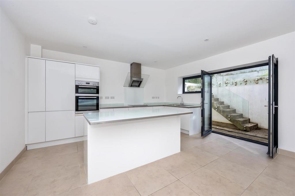 Kitchen/Sitting Room