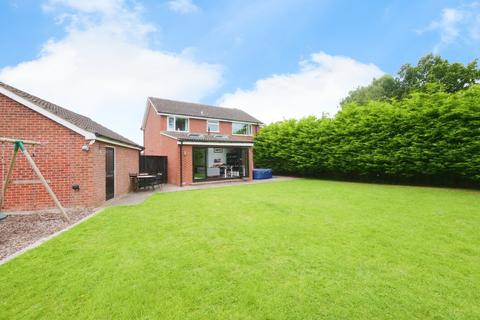 47 Avon Drive, Huntington, York, YO32 9YA