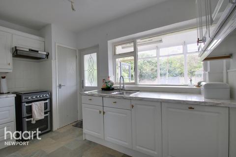 3 bedroom semi-detached house for sale, Brookfield Close, Newport