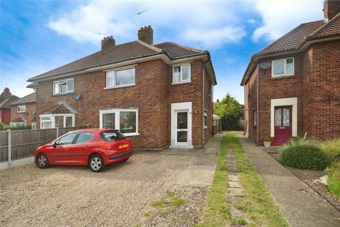 3 bedroom semi-detached house for sale, Constable Close, Lincolnshire LN6