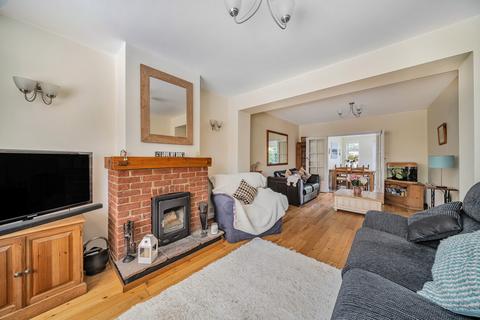 3 bedroom semi-detached house for sale, Kings Road, Woking GU24