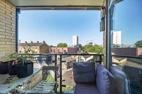 Flat 24, 6 Violet Road, London, E3 3QH