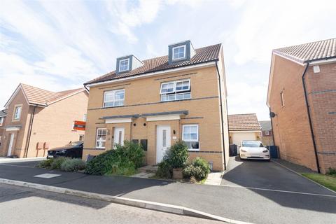 44 Ascot Drive, North Gosforth, Newcastle Upon Tyne, NE13 6PN