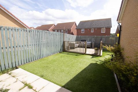 44 Ascot Drive, North Gosforth, Newcastle Upon Tyne, NE13 6PN