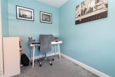 44 Ascot Drive, North Gosforth, Newcastle Upon Tyne, NE13 6PN
