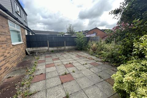 2 Bridge Street, Springhead, Oldham, OL4 4PE