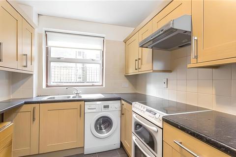 3 bedroom apartment to rent, St. Mary Le Park Court, Parkgate Road, London, SW11