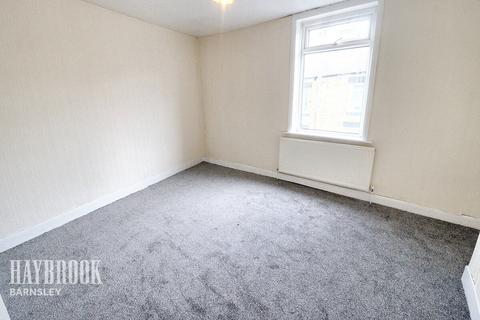 2 bedroom end of terrace house for sale, Station Road, Barnsley