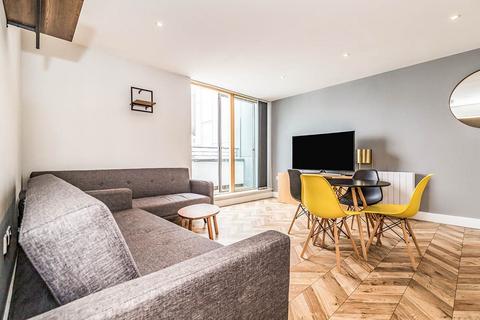 2 bedroom apartment to rent, Water Street, Manchester M3