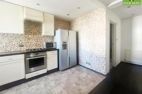 2 bedroom flat to rent, Marine Parade, West Sussex PO21