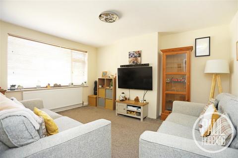 3 bedroom end of terrace house for sale, Ethel Road, Lowestoft, NR32