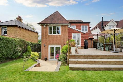 4 bedroom detached house for sale, Heath Road, Boughton Monchelsea, ME17