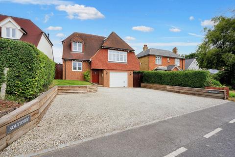 4 bedroom detached house for sale, Heath Road, Boughton Monchelsea, ME17