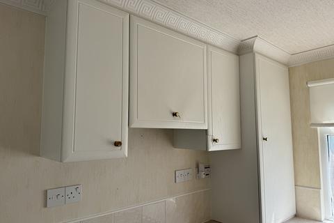 2 bedroom park home for sale, Hook Common, Hook, Berkshire