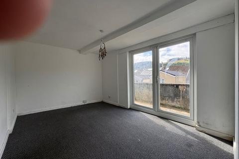 11 Clydach Road, Tonypandy, CF40 2BD