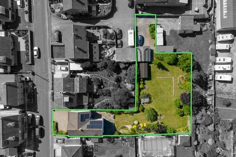 68 Leigh Road, Street, BA16 0HD