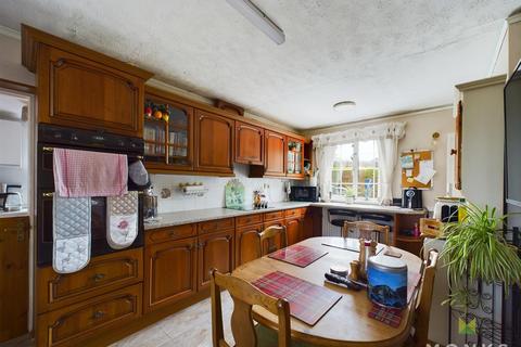 67 Callow Crescent, Minsterley, Shrewsbury, SY5 0DB