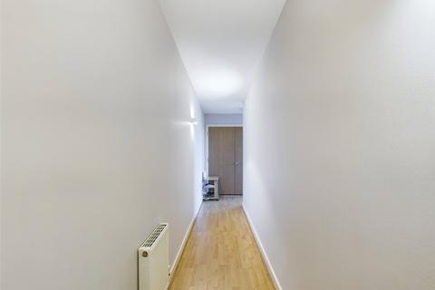 1 bedroom flat to rent, Mercury Gardens, Romford RM1