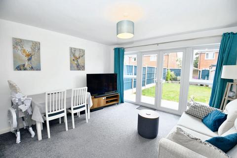 2 bedroom semi-detached house for sale, Kennedy Road, Salford, M5