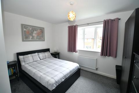 2 bedroom semi-detached house for sale, Kennedy Road, Salford, M5