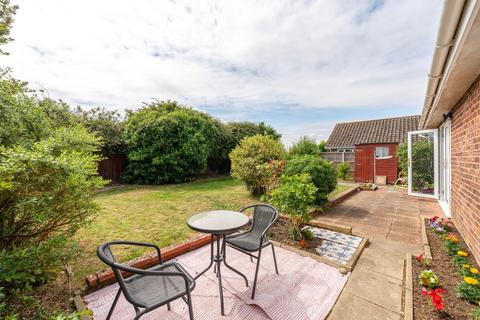 3 bedroom detached bungalow for sale, Clifton Road, Wymondham