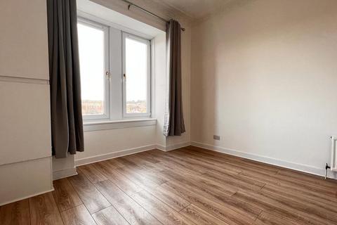 2 bedroom flat to rent, Shettleston Road, Glasgow G32