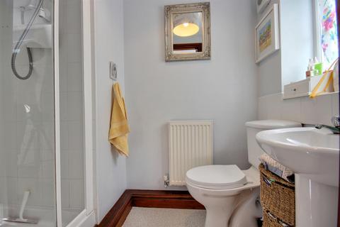 6 Beckside Manor, Roos, Hull, HU12 0EF