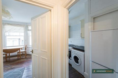 undefined, Tunis Road, Shepherd's Bush, W12