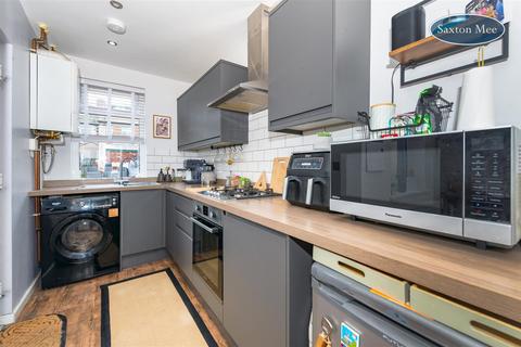 13 Willis Road, Sheffield, S6 4FJ