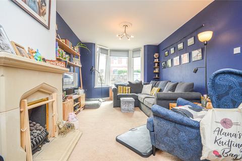 3 bedroom detached house for sale, Kingshill Road, Swindon, Wiltshire, SN1