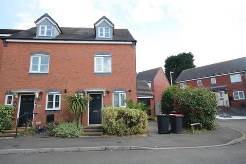 3 bedroom semi-detached house to rent, Bluebell Close, Hartshill