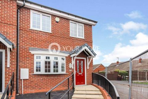 4 bedroom end of terrace house to rent, Urban Gardens, Telford TF1