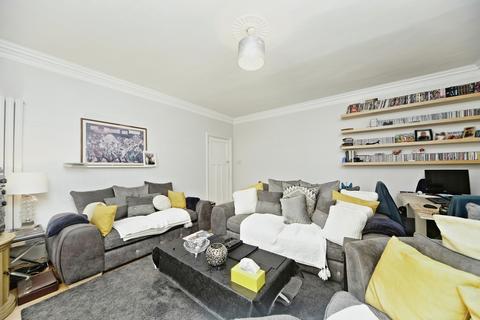 2 bedroom flat for sale, Brighton Road, Sutton SM2