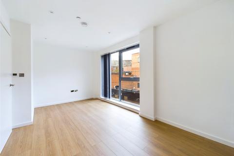 2 bedroom flat to rent, Upton Lane, Forest Gate, London E7